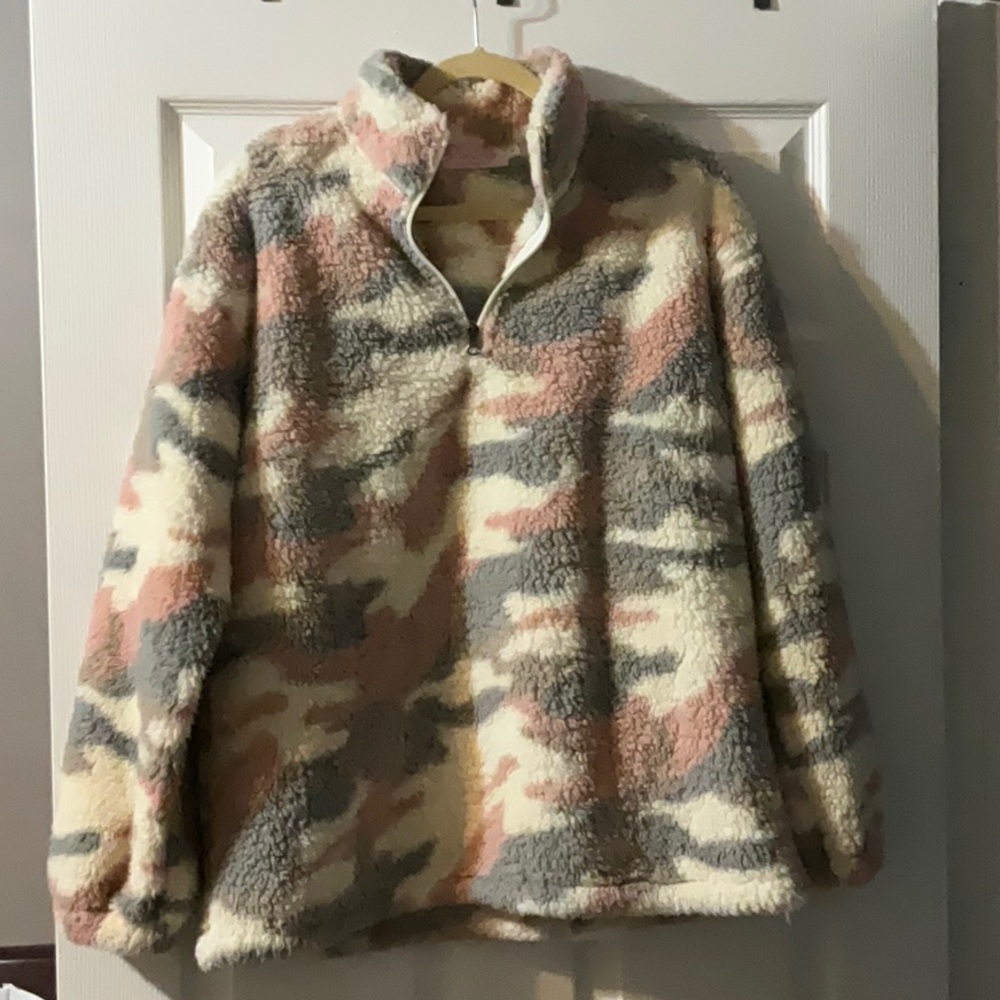 Camo Pullover Pink,Gray,and Ivory LG